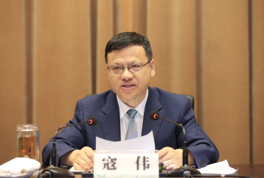 山西国新能源董事长_山西东泰集团董事长(3)