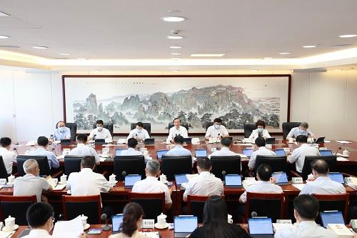 学习贯彻《习近平谈治国理政》第四卷</p><p>　　在新时代新征程上团结奋斗勇毅前行
