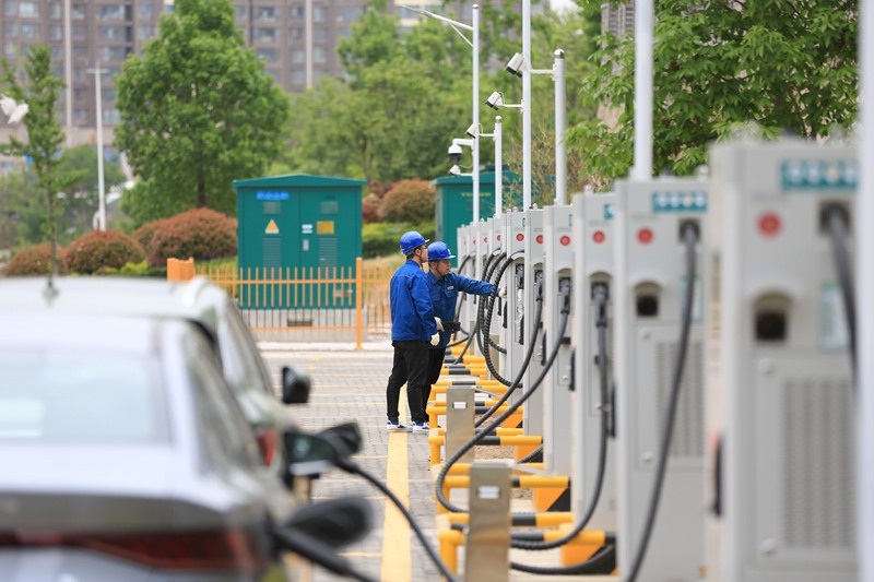 节日我在岗｜充电便捷省心 出行绿色畅通