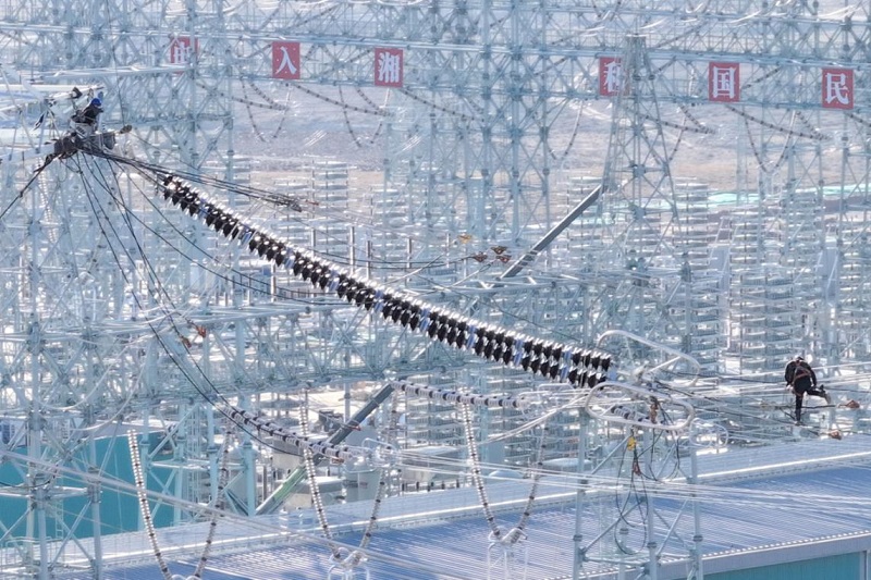 公司積極擴大有效投資加快重大項目建設