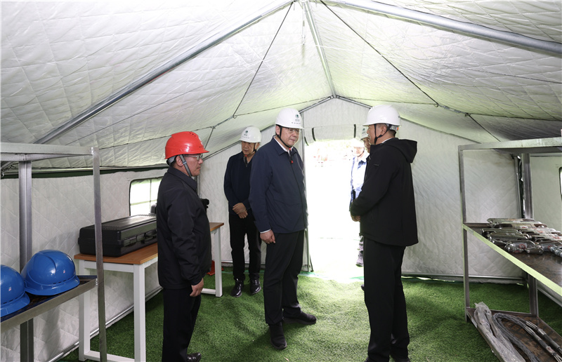 张智刚董事长赴国网西藏电力开展深入贯彻中央八项规定精神学习教育调研
