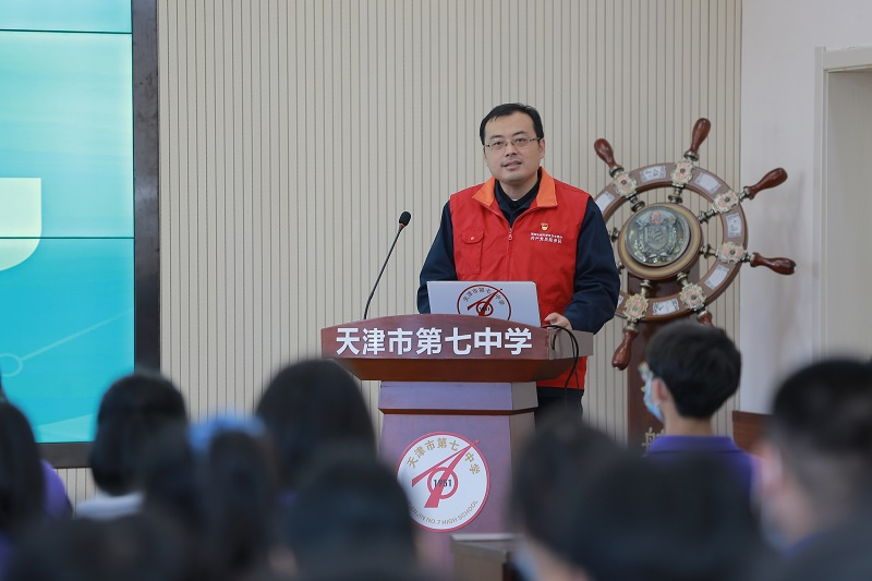 全国道德模范提名奖国家电网黄旭：履责践诺保电为民